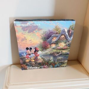 Bufflo Thomas Kinkade Disney Mickey and Minnie Sweetheart Cove Puzzle 750 PC